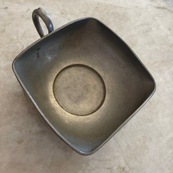 Royal Holland Pewter cup with handle - Picture 2 of 12